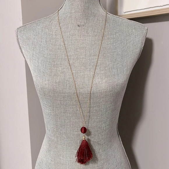 Long Tassel Necklace Burgundy and Gold - Picture 2 of 4